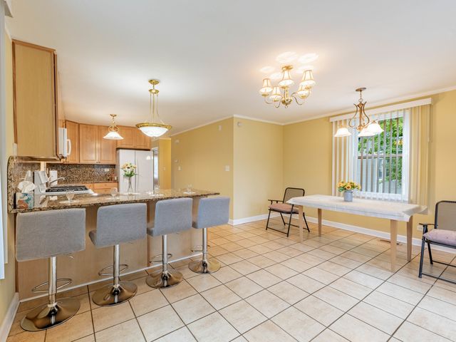 5242 W Ferdinand Street, Chicago, IL 60644