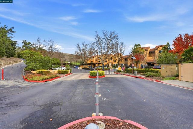 480 Bollinger Canyon Ln 273, San Ramon, CA 94582