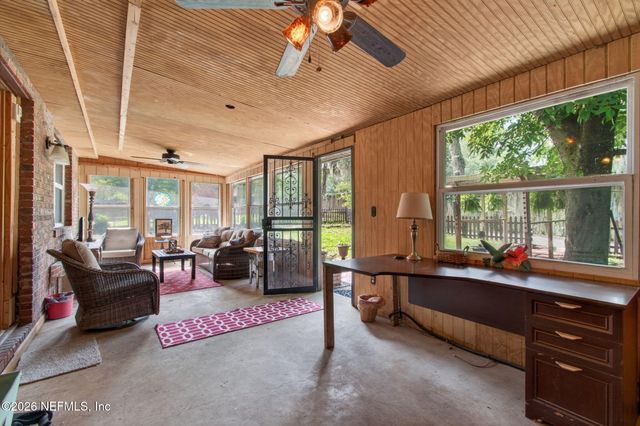 505 N STATE ROAD 21, Hawthorne, FL 32640