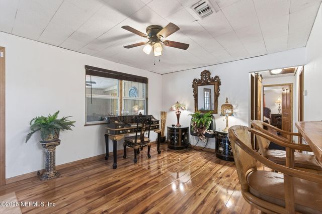 505 N STATE ROAD 21, Hawthorne, FL 32640