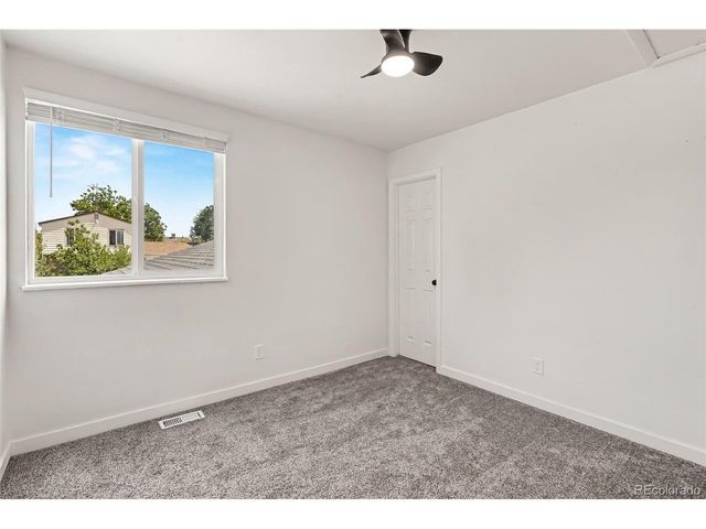 4229 S Pitkin St, Aurora, CO 80013