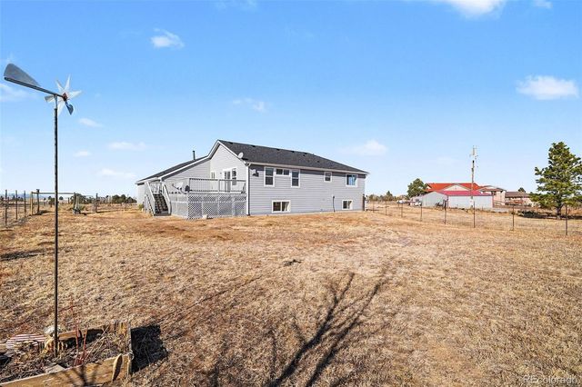 7736 S Shenandoah Drive, Elizabeth, CO 80107