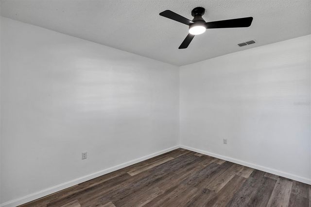 230 S SHORE DRIVE, Eagle Lake, FL 33839