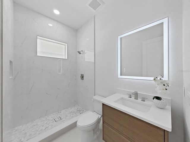 17841 SIMMONS ROAD, Lutz, FL 33548