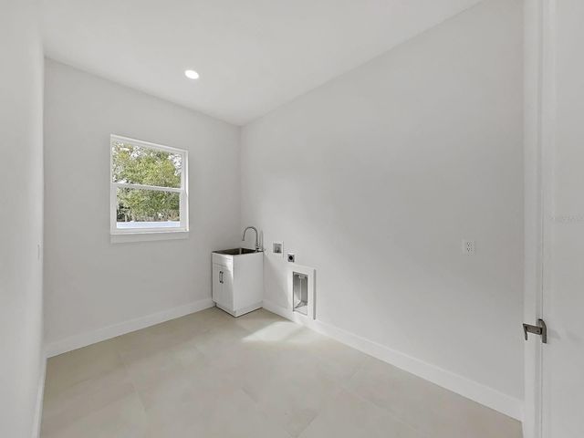 17841 SIMMONS ROAD, Lutz, FL 33548