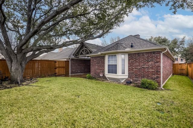 2223 Canyon Trail, Carrollton, TX 75007