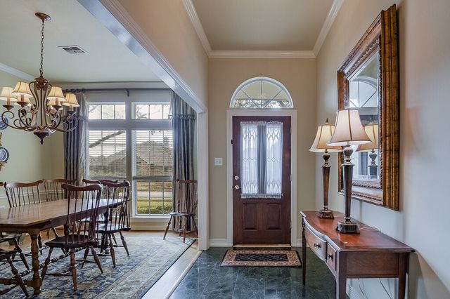 2223 Canyon Trail, Carrollton, TX 75007