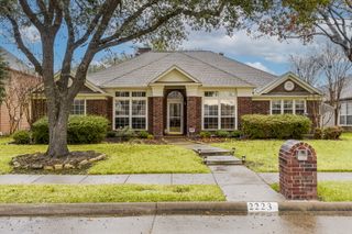 2223 Canyon Trail, Carrollton, TX 75007