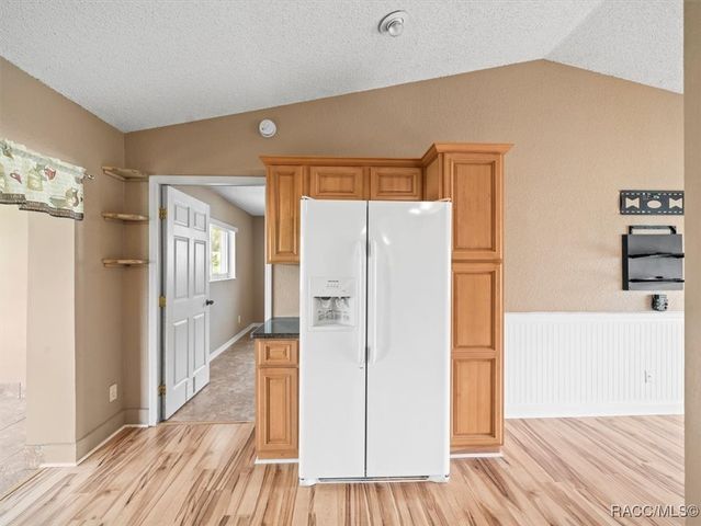 9227 Nightingale Road, Weeki Wachee, FL 34613