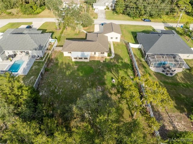 9227 Nightingale Road, Weeki Wachee, FL 34613
