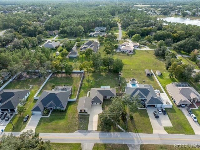 9227 Nightingale Road, Weeki Wachee, FL 34613