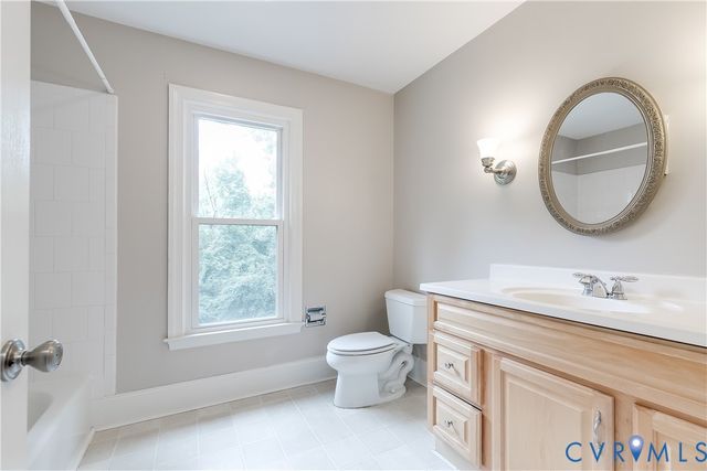 3924 Belspring Rd, Chester, VA 23831