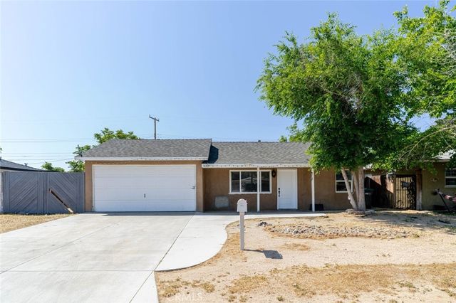 232 E Avenue P5, Palmdale, CA 93550