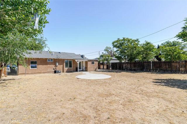 232 E Avenue P5, Palmdale, CA 93550