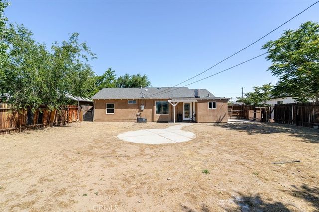 232 E Avenue P5, Palmdale, CA 93550