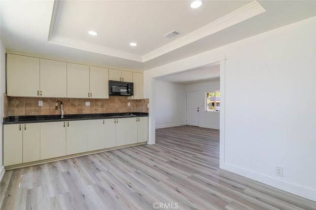 232 E Avenue P5, Palmdale, CA 93550