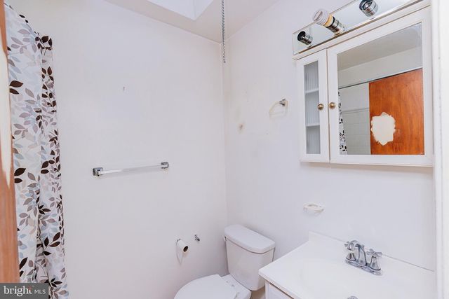 223 ALNUS ST, Philadelphia, PA 19116