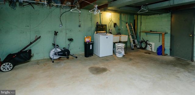 223 ALNUS ST, Philadelphia, PA 19116