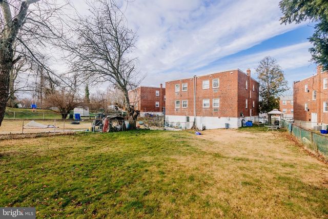 223 ALNUS ST, Philadelphia, PA 19116