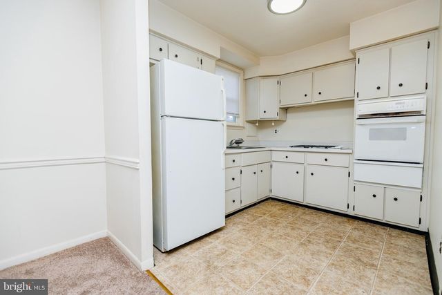 223 ALNUS ST, Philadelphia, PA 19116