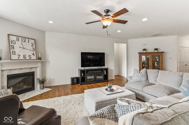 5507 Pennycress Drive, Noblesville, IN 46062
