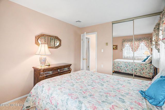 42 Patmore Road, Brick, NJ 08724