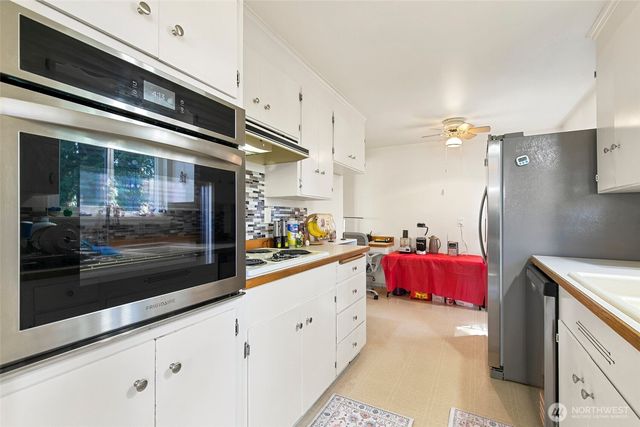 135 NW 181st Street, Shoreline, WA 98177