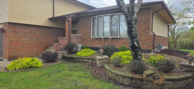 4973 Arquilla Drive, Richton Park, IL 60471