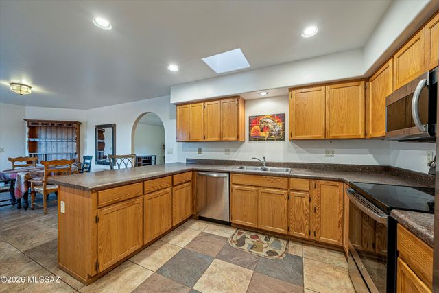 34074 S Cody Hills Road, Oracle, AZ 85623