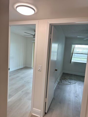 2039 Rexford C, Boca Raton, FL 33434