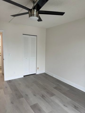 2039 Rexford C, Boca Raton, FL 33434