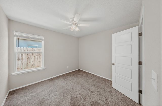 4714 W Hoover Loop, Fayetteville, AR 72704
