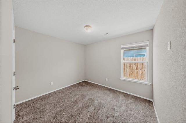 4714 W Hoover Loop, Fayetteville, AR 72704
