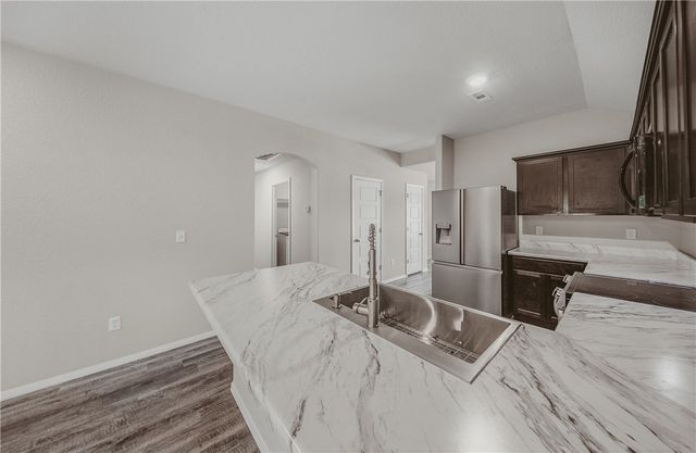4714 W Hoover Loop, Fayetteville, AR 72704