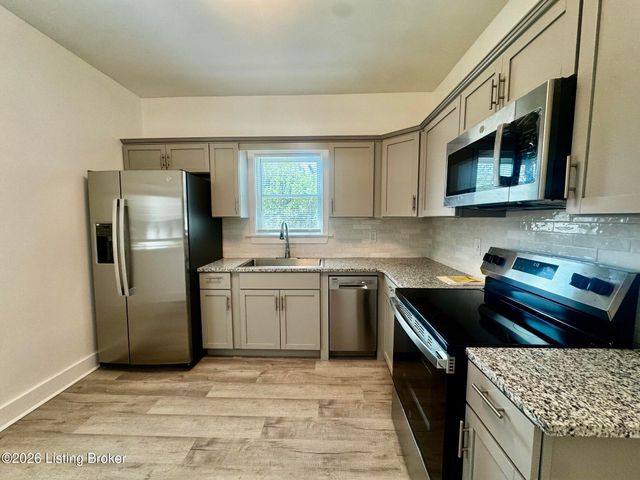 133 S 42nd St, Louisville, KY 40212
