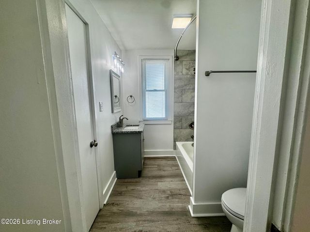 133 S 42nd St, Louisville, KY 40212