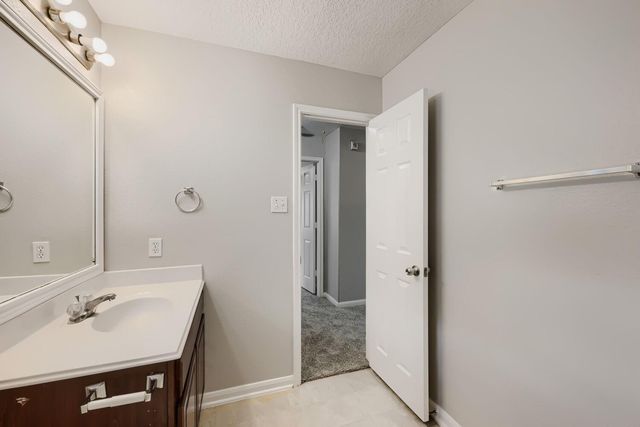 26115 Hebron Lane, Richmond, TX 77406
