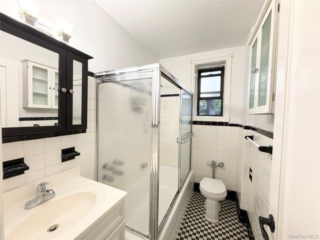 412C Larchmont Acres West 2C, Larchmont, NY 10538