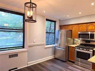 412C Larchmont Acres West 2C, Larchmont, NY 10538