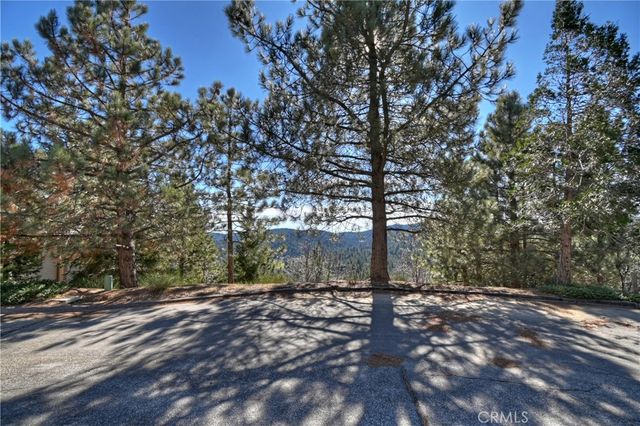 0 Black Oaks Court, Lake Arrowhead, CA 92352