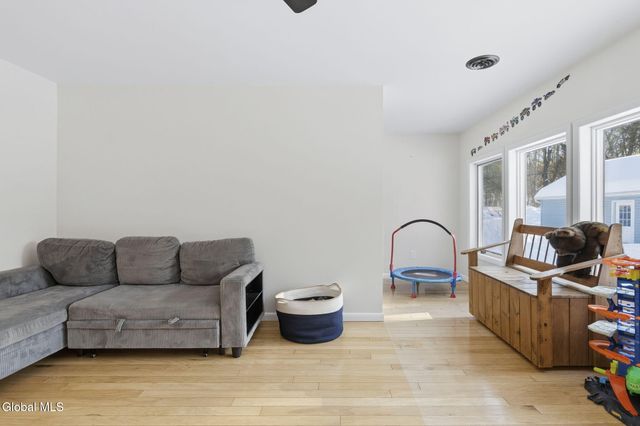 241 Lape Road, Schodack, NY 12123