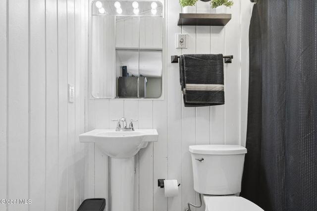 241 Lape Road, Schodack, NY 12123