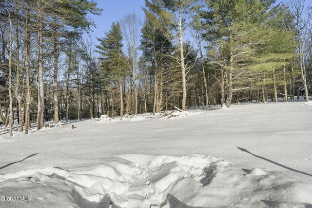 241 Lape Road, Schodack, NY 12123