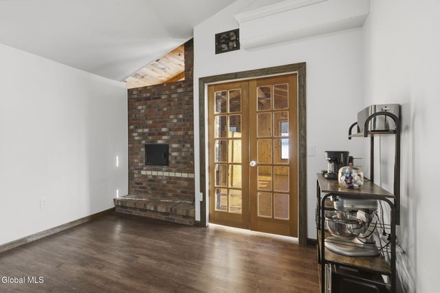 241 Lape Road, Schodack, NY 12123