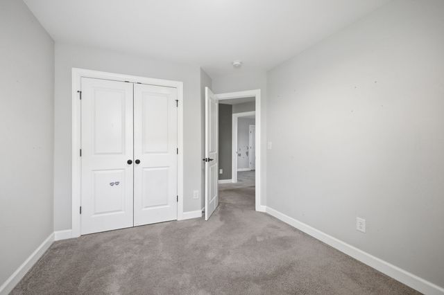 1075 Vanguard Dr, Spring Hill, TN 37174