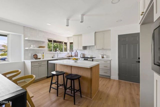 2219 Goldsmith Avenue, Thousand Oaks, CA 91360