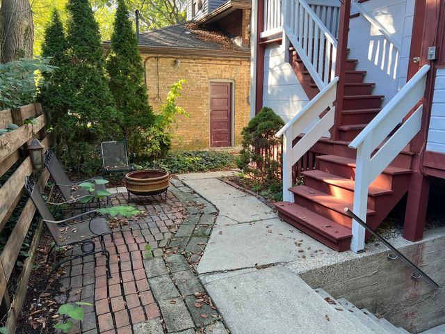 2022 COLFAX Street 1, Evanston, IL 60201