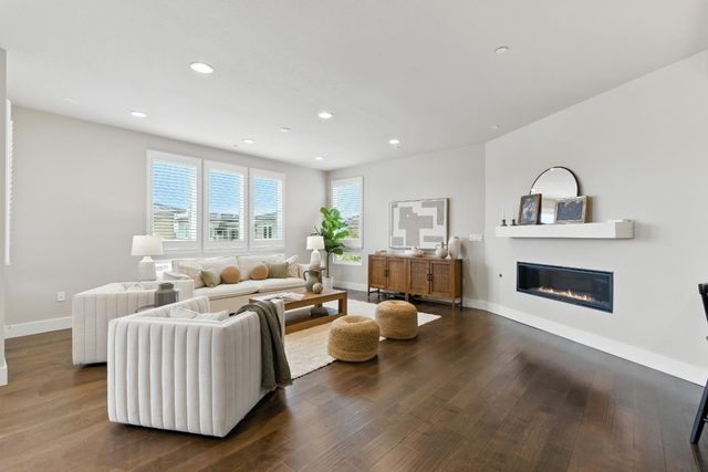 19 Waterline Place, Richmond, CA 94801