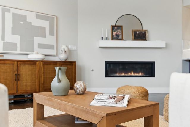 19 Waterline Place, Richmond, CA 94801