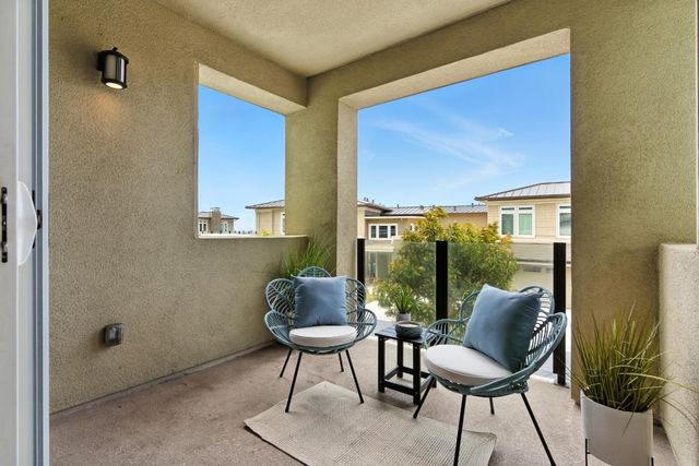 19 Waterline Place, Richmond, CA 94801